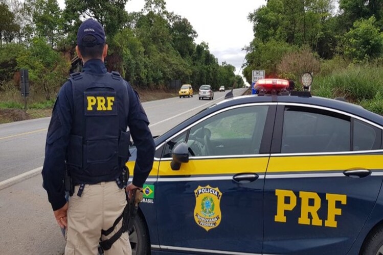 PRF iniciou operação de Carnaval na madrugada desta sexta nas rodovias