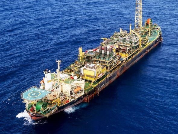 ANP deposita na conta dos municípios produtores de petróleo royalties de junho