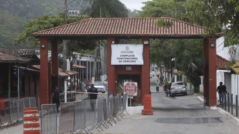 Rio transfere para presídio federal seis acusados de liderar facções