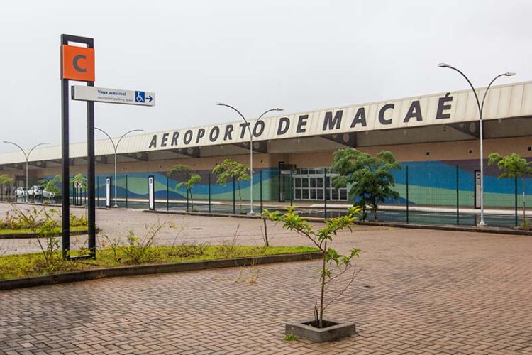 Estado de greve deixa aeroportos de Campos e Macaé em alerta