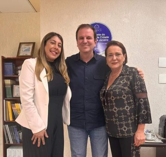 Carla Caputi e Carla Machado fecham apoio do PSD em SJB em encontro com Eduardo Paes