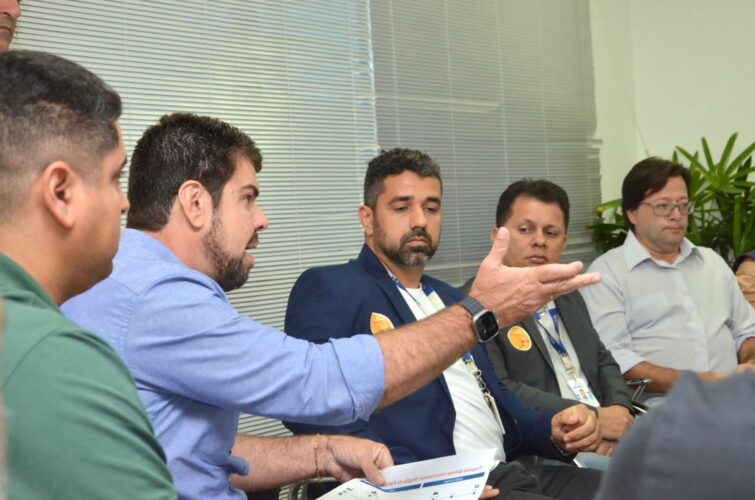 Prefeitos do Norte Fluminense e Detro planejam implantar “bilhete único” no transporte intermunicipal