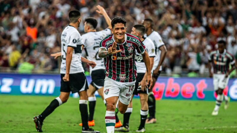 Fluminense faz 2 x 0 no Olímpia e abre vantagem para jogo da volta