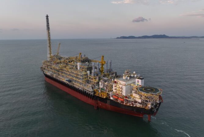 FPSO Anita Garibaldi entra em proodução na Bacia de Campos, informa Petrobras