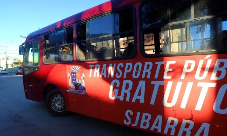 Carla Caputi anuncia mais ônibus de graça em SJB
