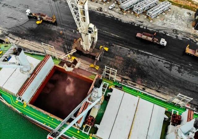 Vale e Porto do Açu assinam acordo para desenvolver Mega Hub 