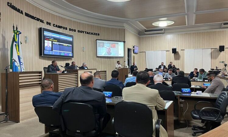 Câmara de Campos aprova vetos de Wladimir a emendas a LDO 2024