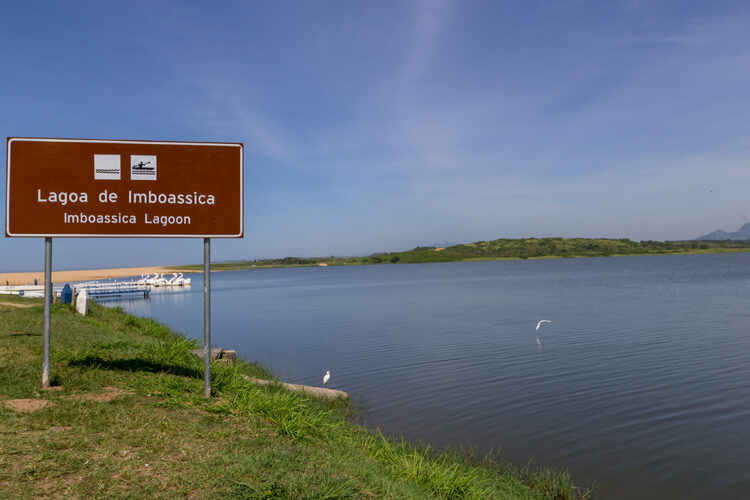 Vereadores de Macaé pedem parceria para despoluir lagoa de Imboassica