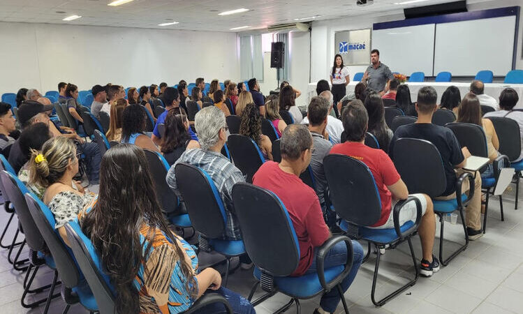 Comércio de Macaé vai lucrar R$ 42 milhões com Cartão Educação