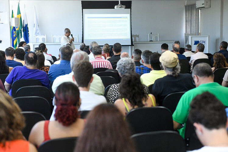 Governo de Campos apresenta Retrofit 4.0 aos setores produtivo e imobiliário