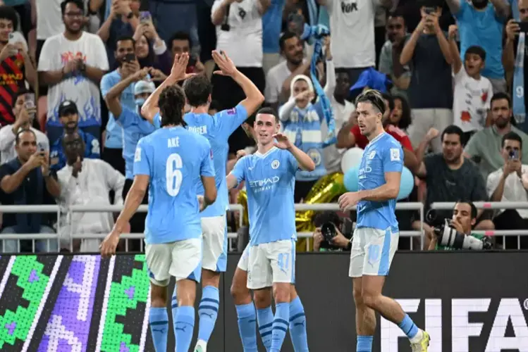 Flu até tentou, mas não resistiu e Manchester City conquista o Mundial