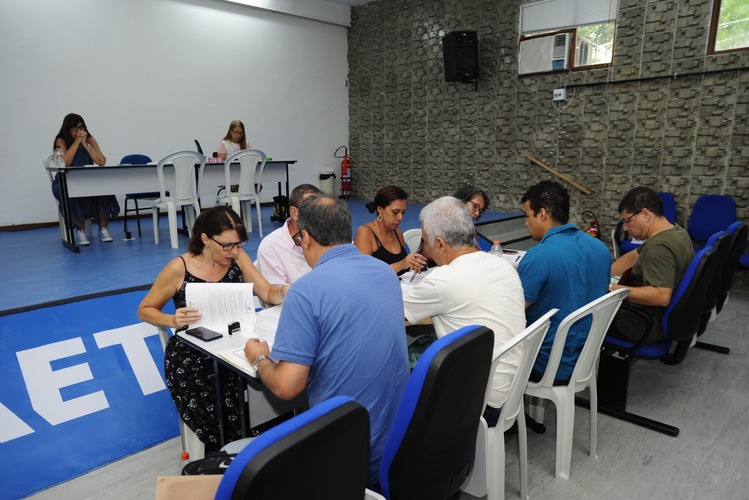 Faetec com inscrições abertas para cadastro reserva de profissionais