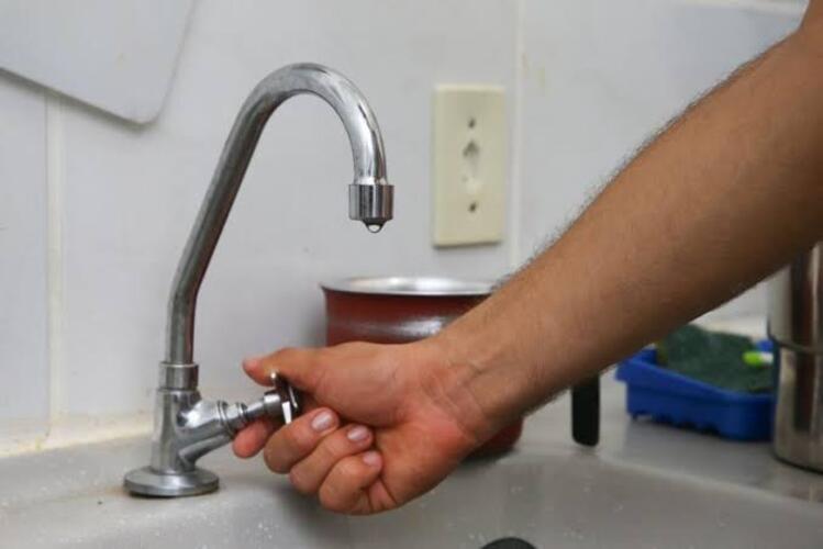 Águas do Paraíba deixa pelo menos cinco bairros de Campos sem água