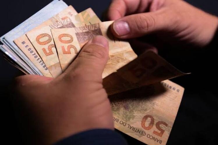 Publicada portaria que reajusta benefícios do INSS acima do mínimo