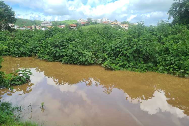 Rio Muriaé em Itaperuna estabiliza e a tendência é que comece a baixar