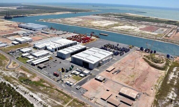 Porto do Açu renegocia dívida de R$ 5,6 bilhões com dois bancos