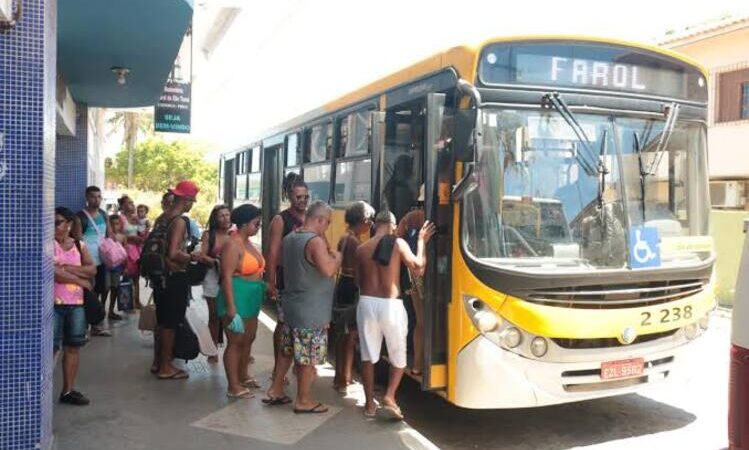 Veranistas terão mais ônibus ligando Farol a Campos nos fins de semana