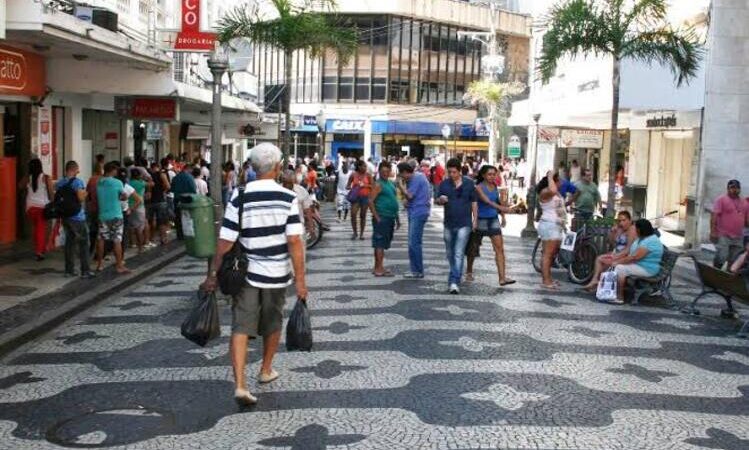 Comércio de Campos abrirá no feriado de Santo Amaro