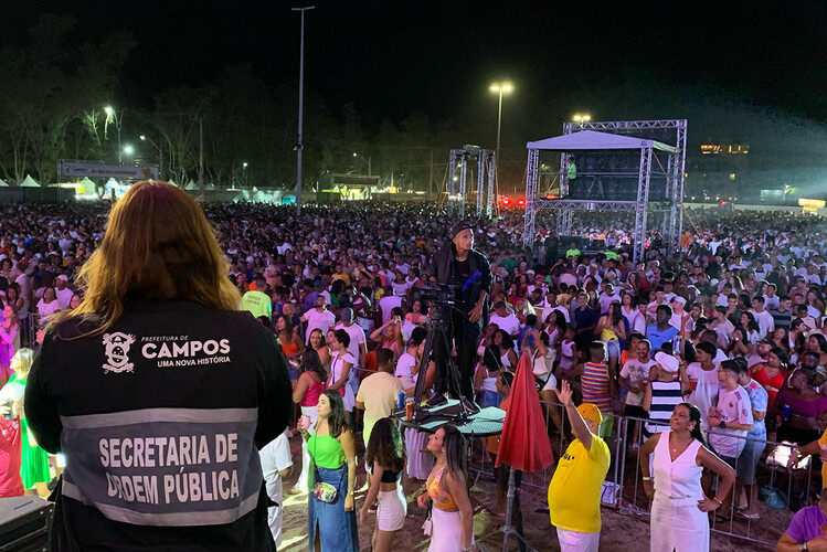 Suspensa programação do verão no Farol e Lago de Cima em Campos