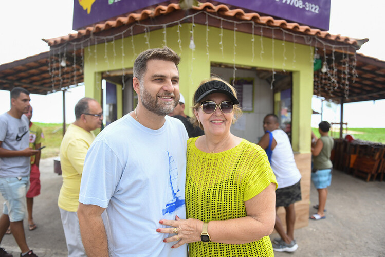 Programação de verão no Farol será estendida, anuncia prefeito de Campos