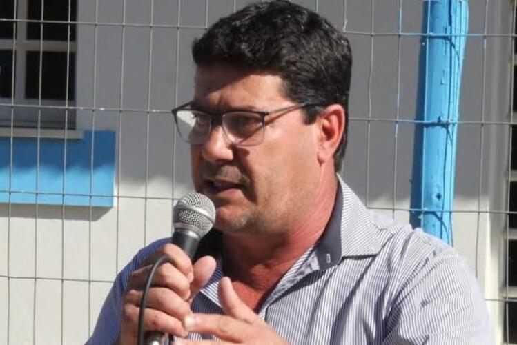 Vereadores de São Fidélis podem cassar prefeito Amarildo Alcântara quarta-feira
