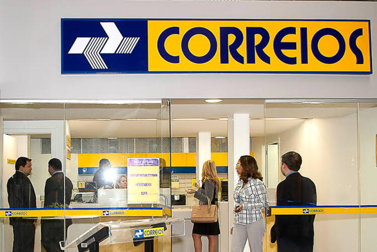 Correios atenderão serviços da Caixa, como seguro-desemprego e FGTS
