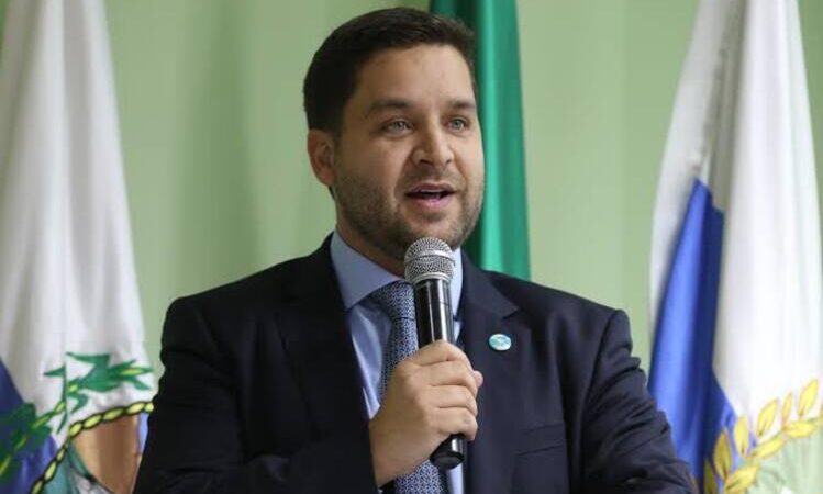 Pampolha afirma que sua exoneração foi retaliação política
