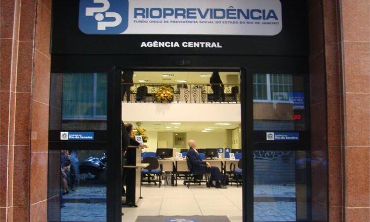 Mais de 6 mil pensionistas do Rioprevidência podem ficar sem o benefício