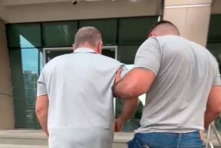 Padre de Friburgo preso em Fortaleza por importunação sexual e estupro de vulnerável