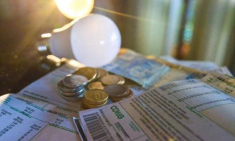 Regulamentada lei que garante isenção de ICMS na conta de luz do produtor rural