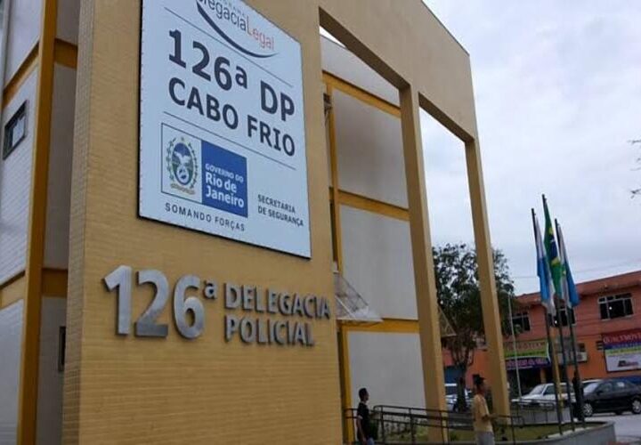 Presa proprietária de clínica de estética em Cabo Frio