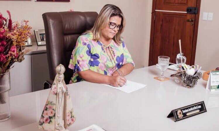 Contas da gestão 2022 da prefeita de SFI aprovadas pelos vereadores 