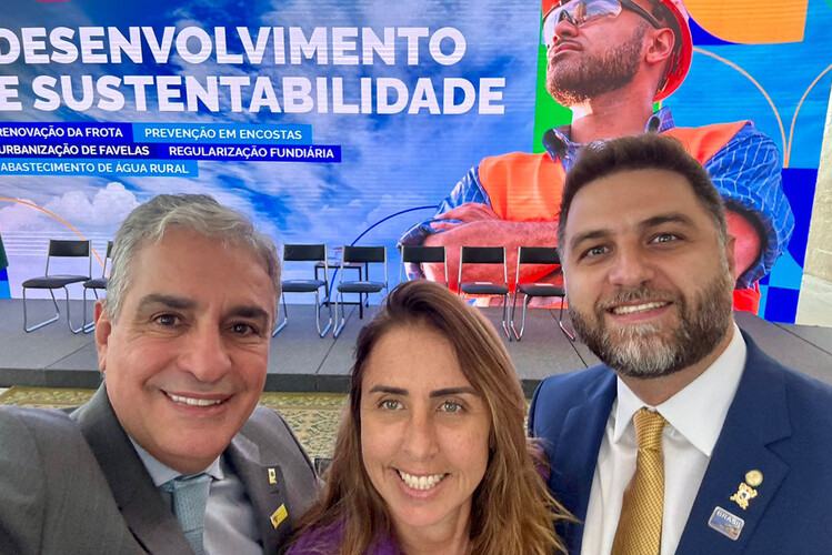 PAC Seleções vai destinar R$ 540 milhões para Campos comprar 354 ônibus