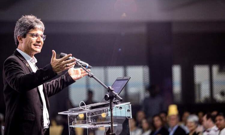 PT vai de Jefferson Azevedo para a disputa da prefeitura de Campos
