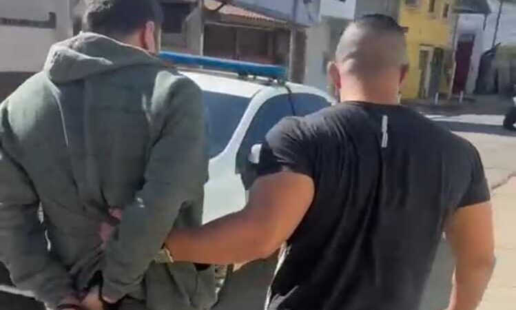 Pai de santo preso em Campos suspeito de importunação sexual, ameaça e curandeirismo
