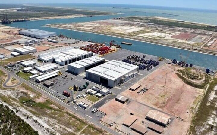 Prumo e Eletrobras avaliam implantação de projetos de baixo carbono no Porto do Açu