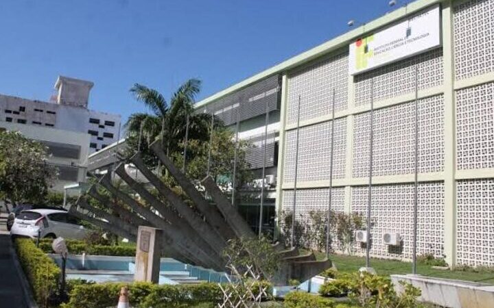 Lula critica greve nas universidades e institutos federais 