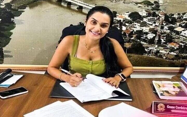 Geane Vincler lidera disputa em Cardoso Moreira com mais de 62%