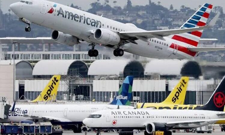 Apagão cibernético afeta bancos e aeroportos em todo mundo