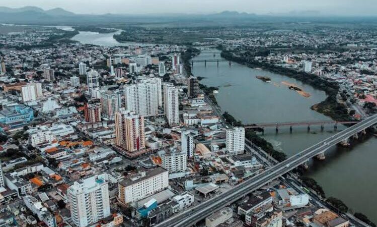 Firjan envia carta ao prefeito contra proibição de veículos de carga no Centro de Campos