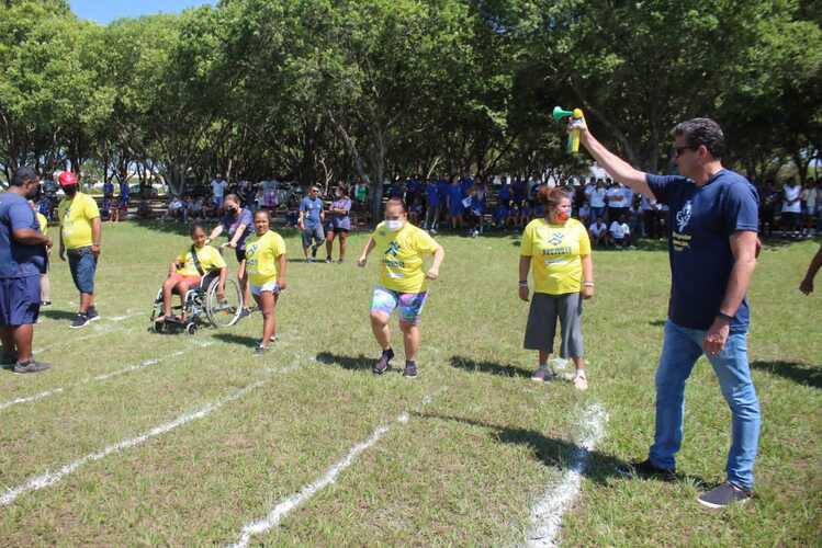 Federal Kids e paraesporte promovem atividades esportivas na Uenf