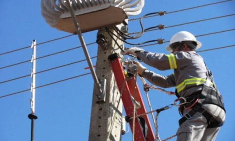 Justiça dá 24h para Enel religar luz de órgãos da Prefeitura de Campos