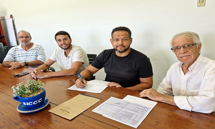 Firjan entrega equipamentos para padronizar produção ceramista no NF