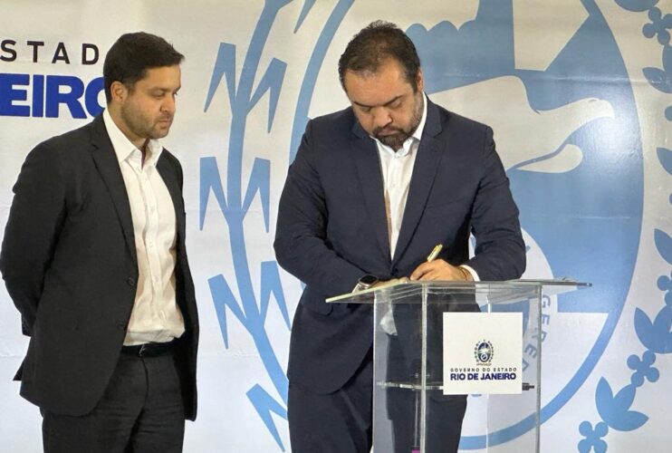 TRE começa a julgar pedido de cassação contra Cláudio Castro e Thiago Pampolha