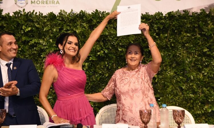 Justiça Eleitoral cassa diploma de Geane Vincler, prefeita de Cardoso Moreira