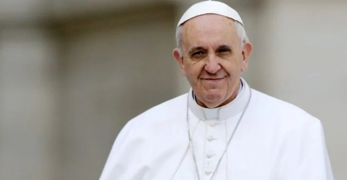 Vaticano fará orações noturnos por Francisco