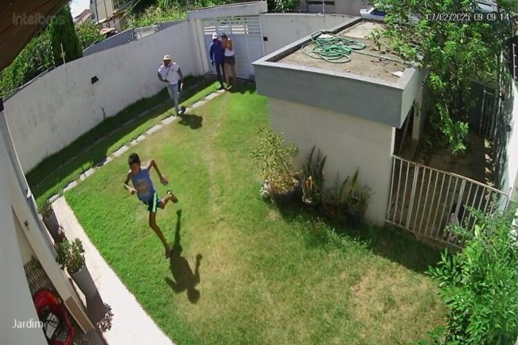 Polícia prende suspeito de roubo a uma casa com uniforme do CCZ, em Campos