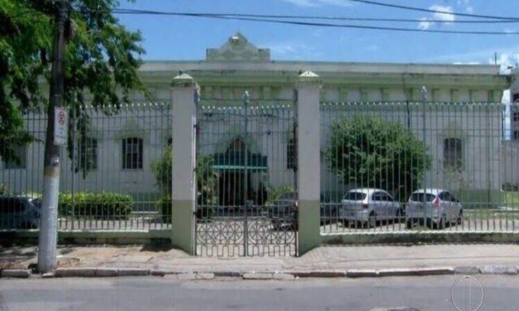 Presa é encontrada morta no interior de uma cela em presídio em Campos