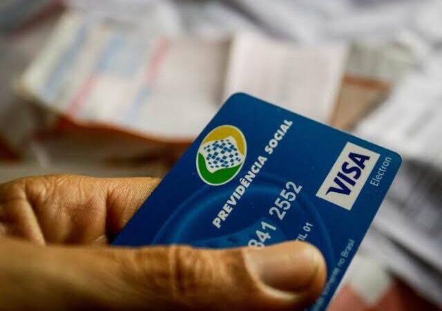 Teto de juros do consignado do INSS subirá para 1,85% ao mês