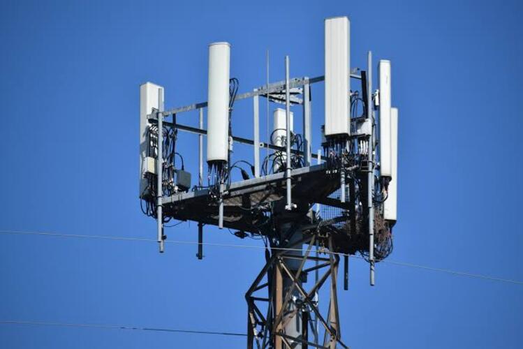 Estado iniciará licitação para locação de bloqueadores de sinal em presídios